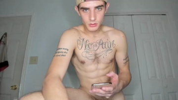 Willyt98  13-11-2021 video giggles